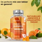 Een potje gelatinevrije vitamine C gummies met abrikoos- en sinaasappelsmaak van WeightWorld